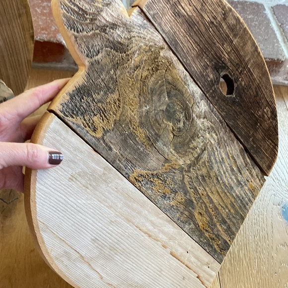 🍂 Reclaimed wood standing pumpkins 🍂 2 AVAILABLE/PRICE IS FOR 1 - Picture 7 of 11